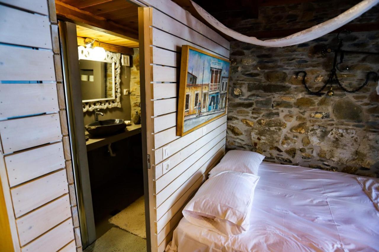 Villea Seaview Apartments Skopelos Eksteriør billede