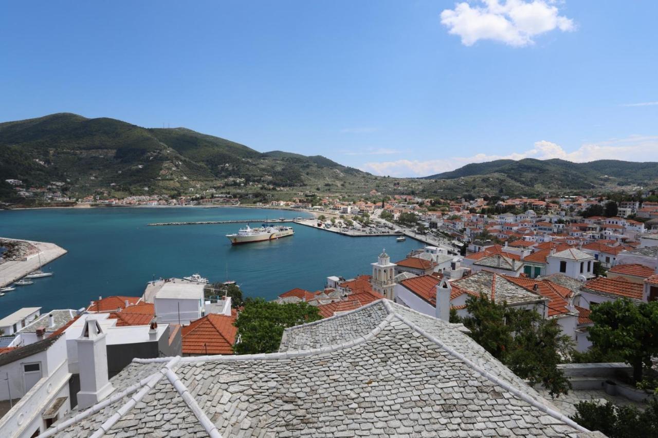 Villea Seaview Apartments Skopelos Eksteriør billede