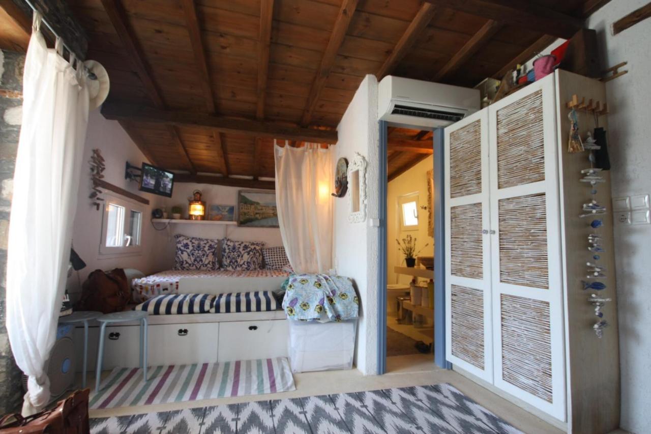 Villea Seaview Apartments Skopelos Eksteriør billede