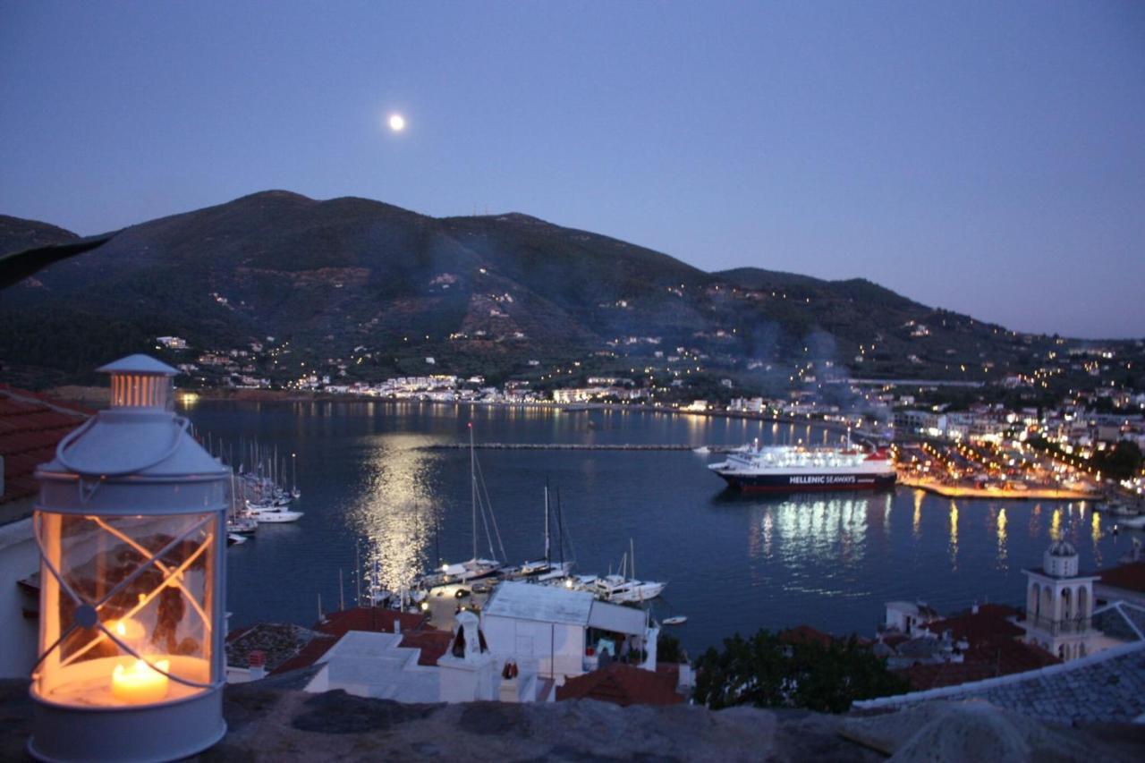 Villea Seaview Apartments Skopelos Eksteriør billede