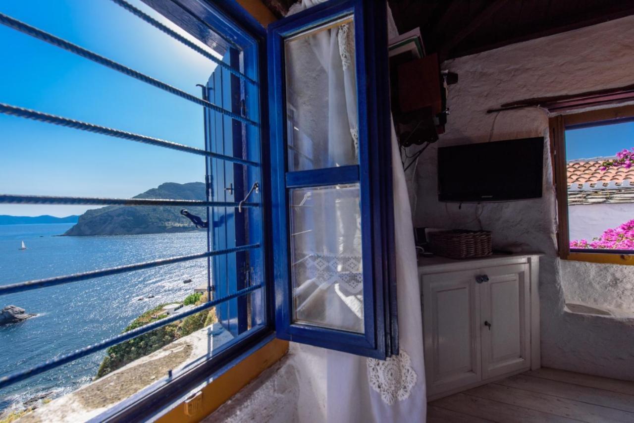 Villea Seaview Apartments Skopelos Eksteriør billede